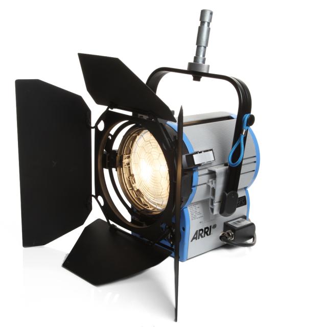 Arri Fresnel  T2/2kW