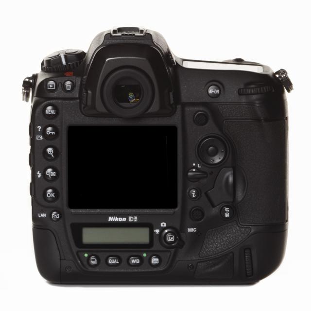 Nikon D5 20,7MP Set