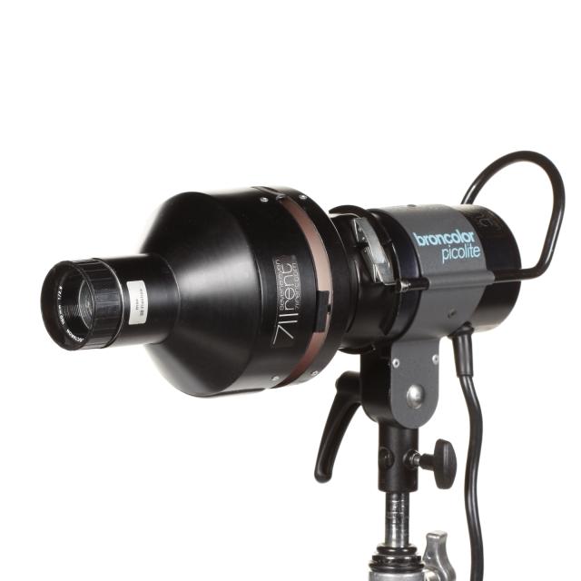 Broncolor Picolite Obj.100mm projection avec nez optique et accessoires