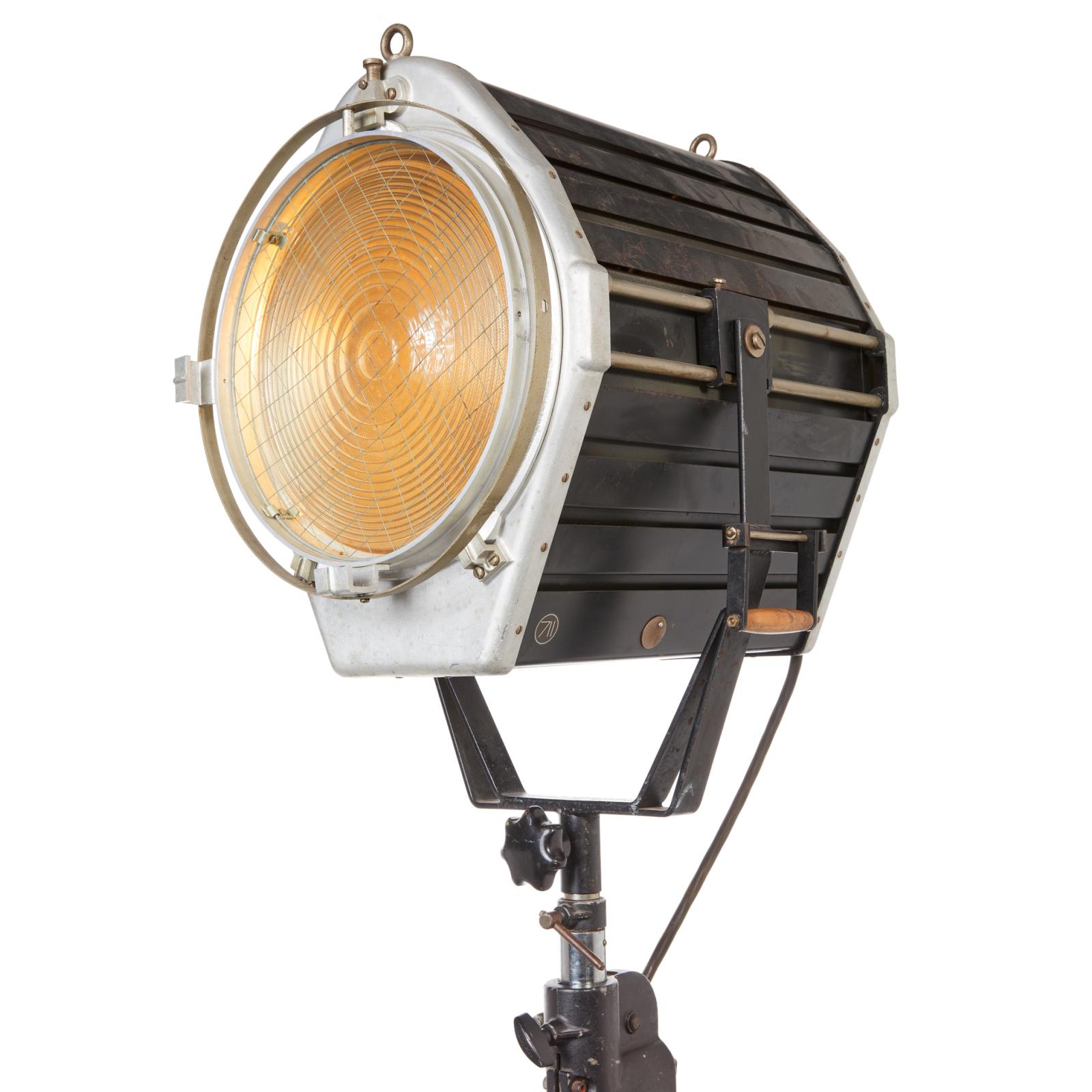 Prop Lamp 5 KW "Böthner"