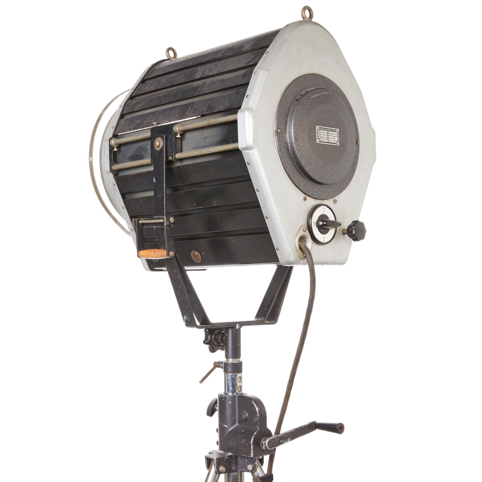 Prop Lamp 5 KW "Böthner"