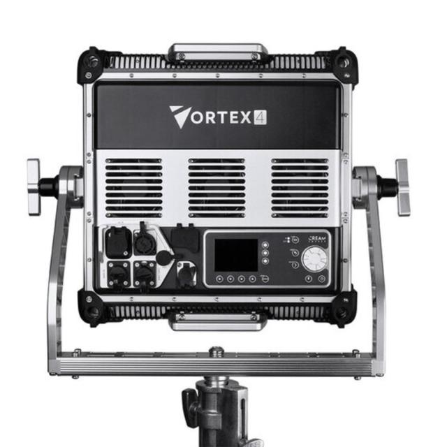 Creamsource Vortex4 w/ Dop choice softbox &amp; Snapgrid